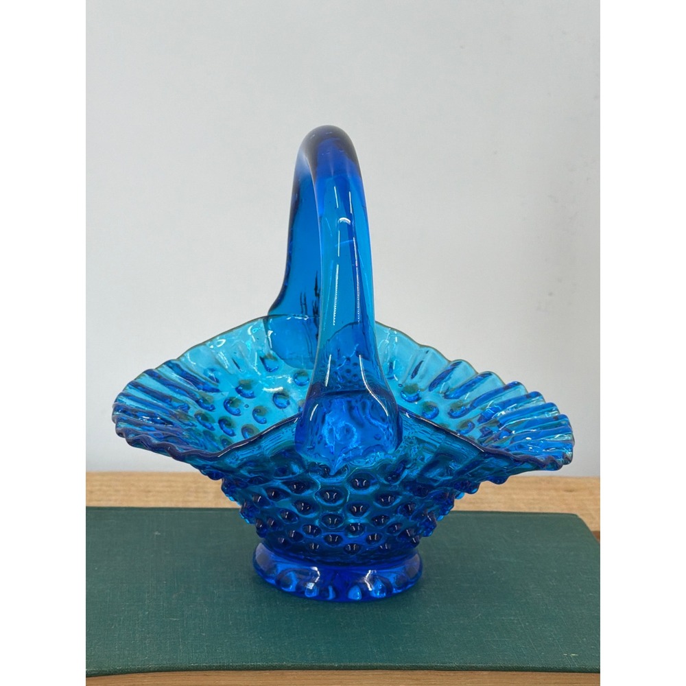 Vintage Blue Fenton Hobnail Glass Basket Ruffled Applied Handle Decorative Dish‎